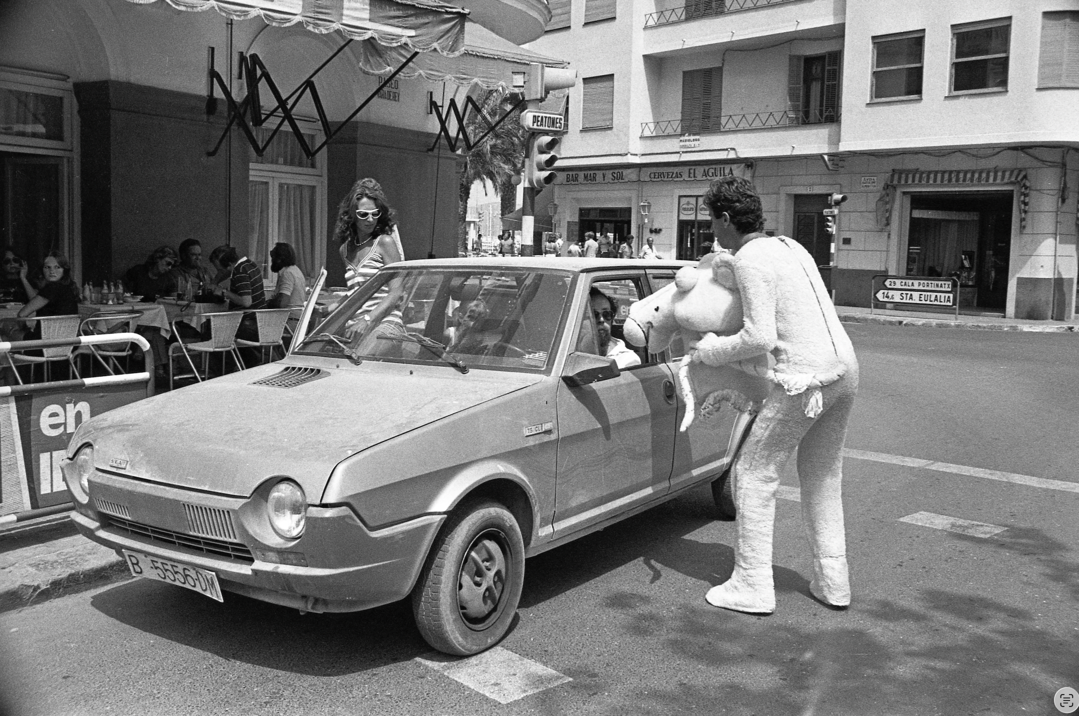 Pink Panther and a Car, Vara de Rey, Ibiza, cerca 1985